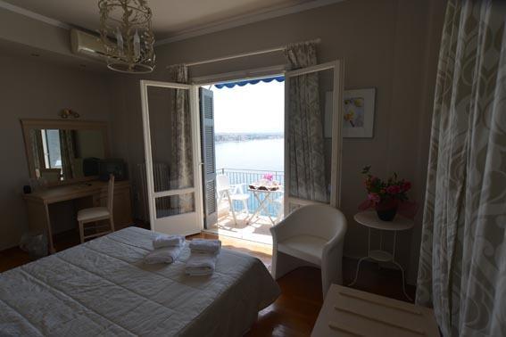 Hotel Theoxenia Λουτράκι Εξωτερικό φωτογραφία